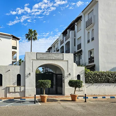 Διαμέρισμα Puerto Banus, 400 Metres To The