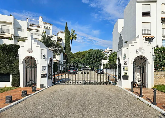 Puerto Banus, 400 Metres To The