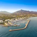 Apartment Puerto Banus, 400 Metres To The