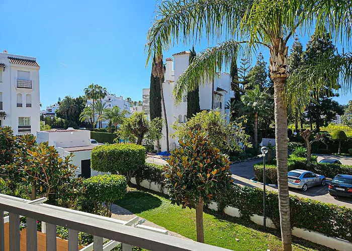 Puerto Banus, 400 Metres To The Апартаменты Марбелья